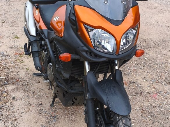 2013 Suzuki V-Strom DL 650, жёлтый, 800000 рублей - вид 2