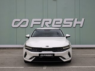 2021 Kia K5 III, белый, 2100000 рублей, вид 3