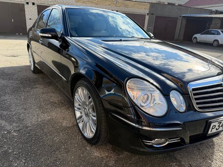2008 Mercedes-Benz E-Класс 280 III (W211, S211) Рестайлинг, чёрный, 2550000 рублей, вид 3