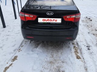 2012 Kia Rio 4-speed III, чёрный, 830000 рублей, вид 2