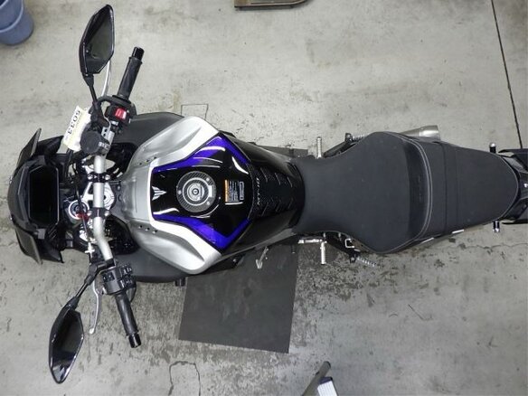 2017 Yamaha MT-10SP, серебристый, 972000 рублей - вид 8