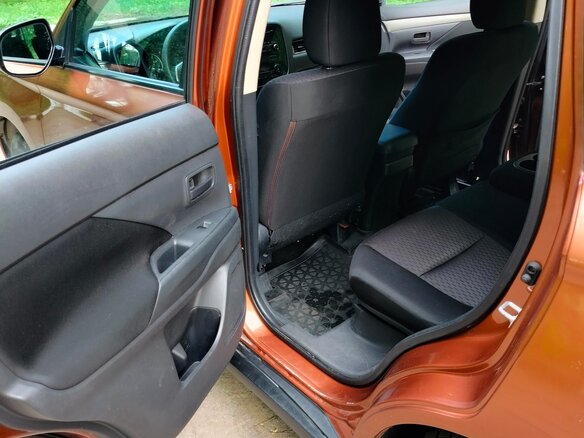 2012 Mitsubishi Outlander III, коричневый, 850000 рублей - вид 13