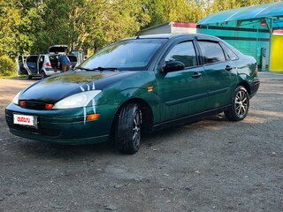 2000 Ford Focus I (North America), зелёный, 140000 рублей, вид 2
