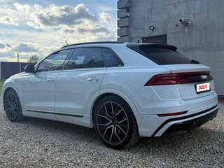 2020 Audi Q8 45 TDI I (4M), белый, 5000000 рублей, вид 5