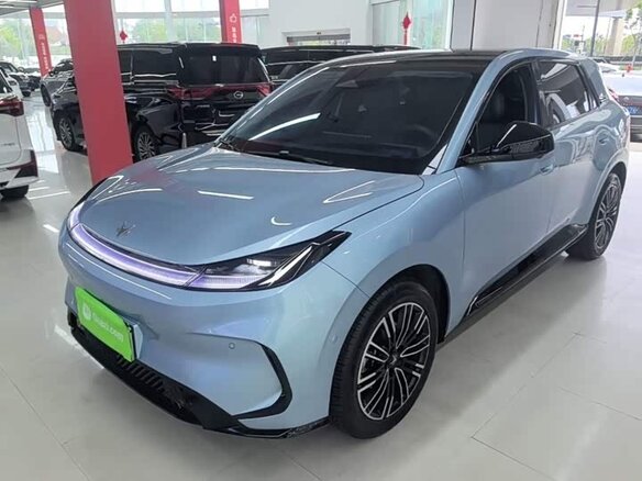 2025 Arcfox T1, голубой, 1570000 рублей