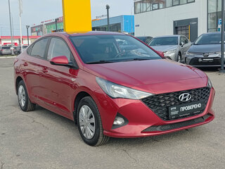 2022 Hyundai Solaris II Рестайлинг, красный, 1880000 рублей, вид 3
