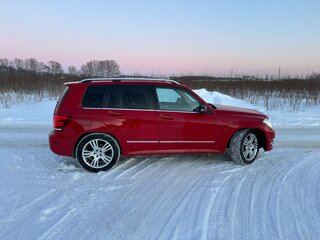 2015 Mercedes-Benz GLK-Класс 250 I (X204) Рестайлинг, красный, 2098000 рублей, вид 3