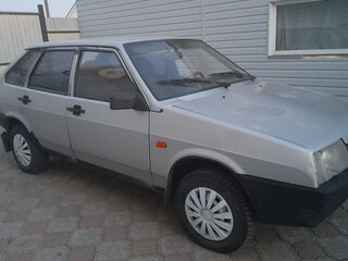2002 Lada (ВАЗ) 21093i, серебристый, 115000 рублей, вид 4