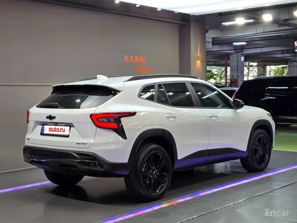 2023 Chevrolet Trax II, белый, 2190000 рублей - вид 1