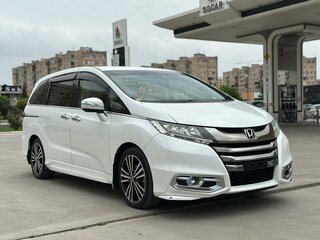 2017 Honda Odyssey V, белый, 2750000 рублей, вид 4