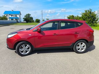 2010 Hyundai ix35 I, красный, 900000 рублей, вид 1