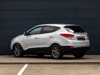 2015 Hyundai ix35 I Рестайлинг, серебристый, 1555000 рублей, вид 4