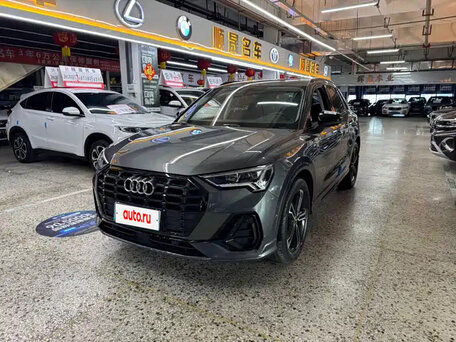 Audi Q3 II (F3)