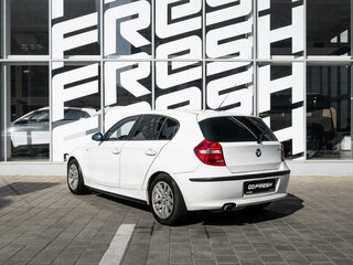 2008 BMW 1 серии 116i I (E81/E82/E87/E88) Рестайлинг, белый, 648000 рублей, вид 2