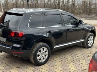 2008 Volkswagen Touareg I Рестайлинг, чёрный, 1100000 рублей, вид 4