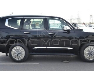 2026 Toyota Land Cruiser 300 Series, чёрный, 12310000 рублей, вид 3