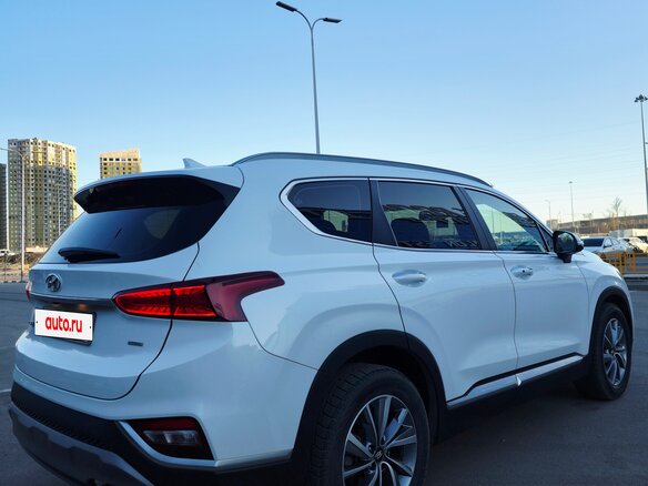 2019 Hyundai Santa Fe IV, белый, 3150000 рублей - вид 5