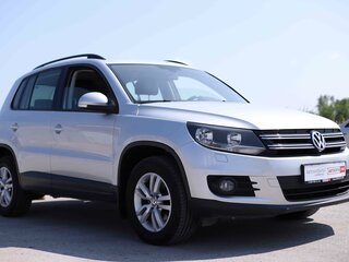 2014 Volkswagen Tiguan I Рестайлинг, серебристый, 1352000 рублей, вид 3
