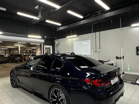 2020 BMW 5 серии 540d xDrive VII (G30/G31/G38) Рестайлинг, синий, 5500000 рублей - вид 3