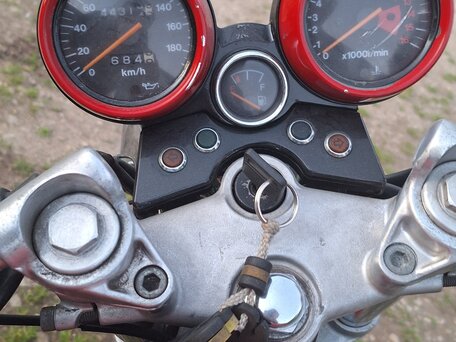 1997 Suzuki Bandit GSF 400, красный, 150000 рублей, вид 5