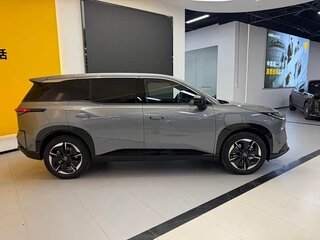 2026 Toyota bZ3X 58.3 kWh, чёрный, 4922618 рублей, вид 3