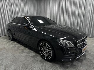 2020 Mercedes-Benz E-Класс 220 d V (W213, S213, C238), чёрный, 3150000 рублей, вид 2
