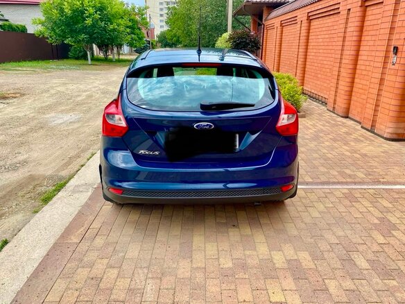 2014 Ford Focus III, синий, 860000 рублей - вид 1