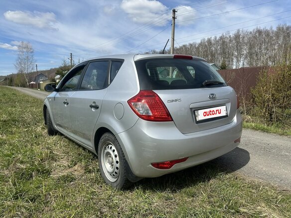 2011 Kia Ceed I Рестайлинг, серебристый, 850000 рублей - вид 7
