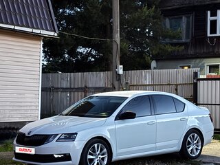 2017 Skoda Octavia III (A7) Рестайлинг, белый, 2100000 рублей, вид 1