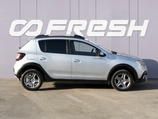 2021 Renault Sandero Stepway II Рестайлинг, серый, 999000 рублей, вид 5
