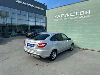 2017 Lada (ВАЗ) Granta I, серебристый, 515000 рублей, вид 2