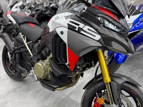 2026 Ducati Multistrada V4, красный, 4600000 рублей, вид 1