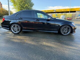 2011 Mercedes-Benz C-Класс 180 BlueEFFICIENCY III (W204) Рестайлинг, чёрный, 1150000 рублей, вид 3
