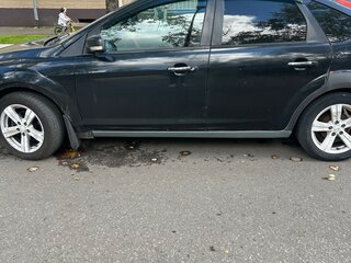 2008 Ford Focus II Рестайлинг, чёрный, 450000 рублей, вид 2