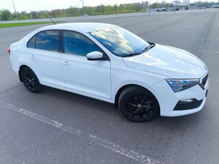 2022 Skoda Rapid II, белый, 1600000 рублей, вид 3