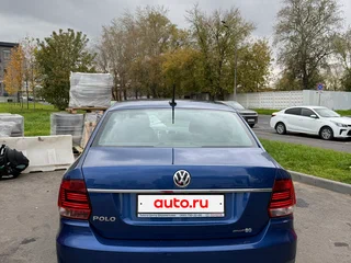 2018 Volkswagen Polo V Рестайлинг, синий, 1500000 рублей, вид 4