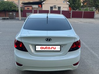 2011 Hyundai Solaris I, белый, 600000 рублей, вид 5
