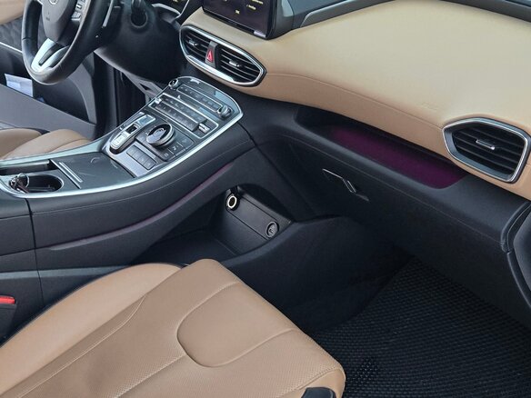 2021 Hyundai Santa Fe IV Рестайлинг, серый, 3700000 рублей - вид 16