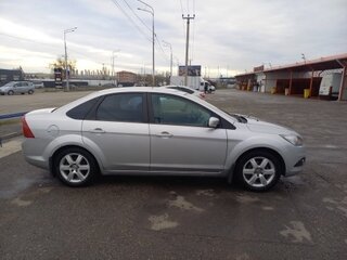 2008 Ford Focus II Рестайлинг, серебристый, 680000 рублей, вид 4