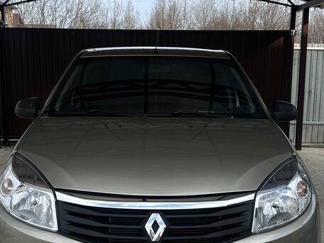 2010 Renault Sandero I, бежевый, 470000 рублей, вид 2