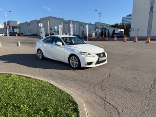 2014 Lexus IS 250 III, белый, 2150000 рублей, вид 3