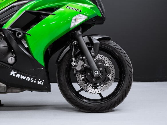 2013 Kawasaki Ninja 650, зелёный, 549900 рублей - вид 13