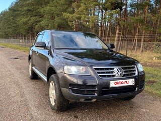 2005 Volkswagen Touareg I, чёрный, 665000 рублей, вид 4