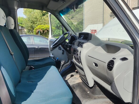 2002 Renault Master, белый, 450000 рублей - вид 7