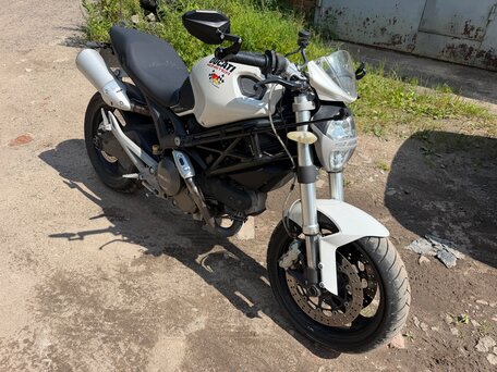 2008 Ducati Monster 696, белый, 380000 рублей, вид 2