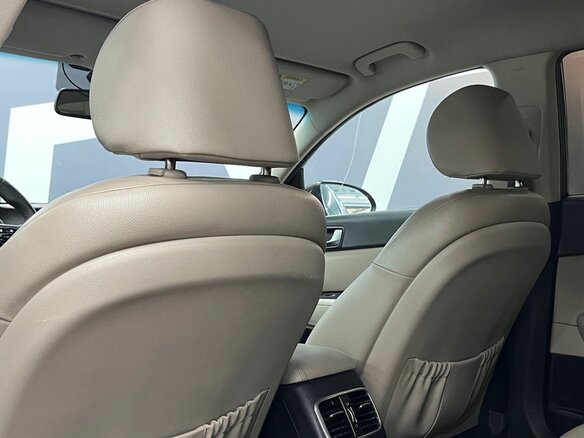2018 Kia Optima IV, коричневый - вид 23