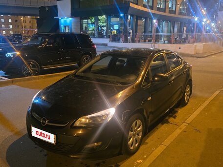 2014 Opel Astra J Рестайлинг, коричневый, 600000 рублей, вид 1
