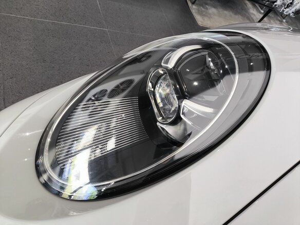 2020 Porsche 911 Carrera 4S VIII (992), серый, 13300000 рублей - вид 39