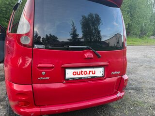 2000 Toyota FunCargo, красный, 380000 рублей, вид 3