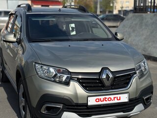 2018 Renault Sandero Stepway II Рестайлинг, бежевый, 825000 рублей, вид 1